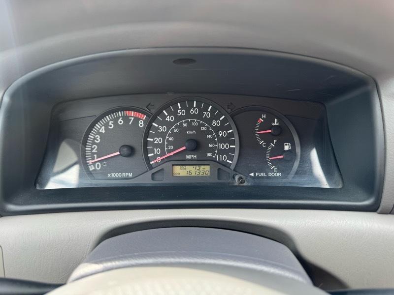 Toyota Corolla CE 2003