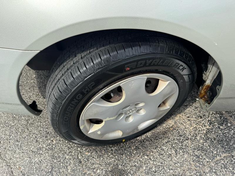 Toyota Corolla CE 2003