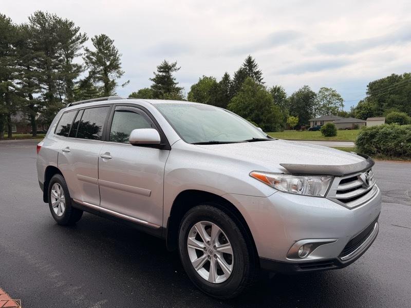 Toyota Highlander  2011