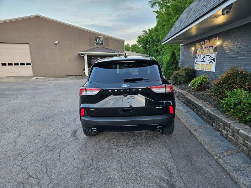 Ford Escape SE AWD 2021