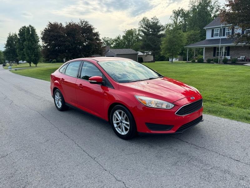 Ford Focus SE Sedan 2017