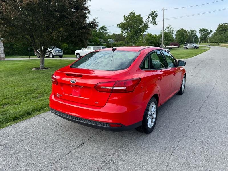 Ford Focus SE Sedan 2017