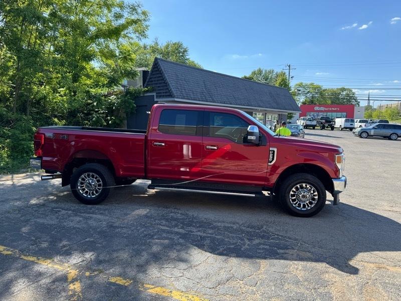 Ford F-250 SD XLT Crew Cab 4WD 2021