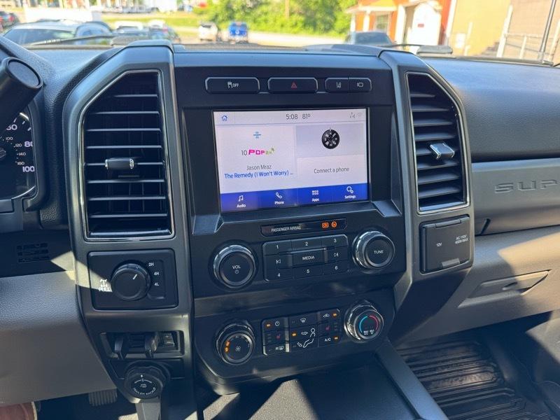 Ford F-250 SD XLT Crew Cab 4WD 2021