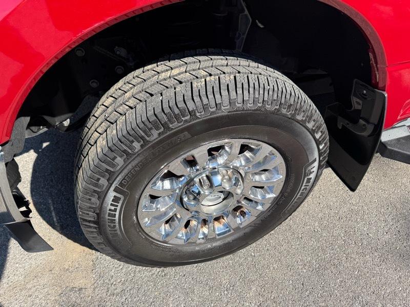 Ford F-250 SD XLT Crew Cab 4WD 2021