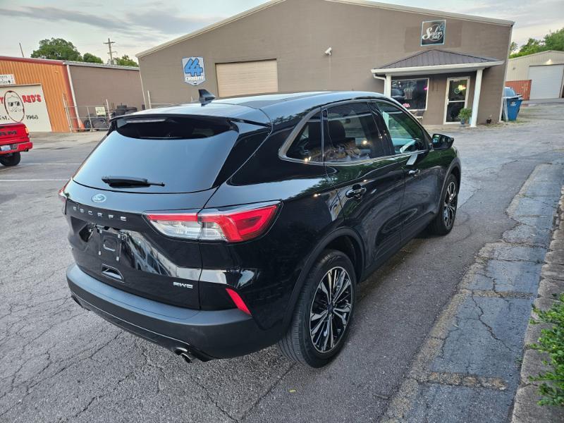 Ford Escape SE AWD 2021