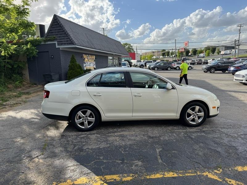 Volkswagen Jetta SE 2008