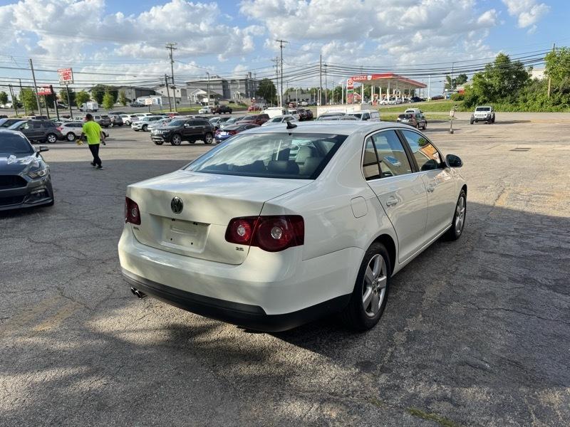 Volkswagen Jetta SE 2008