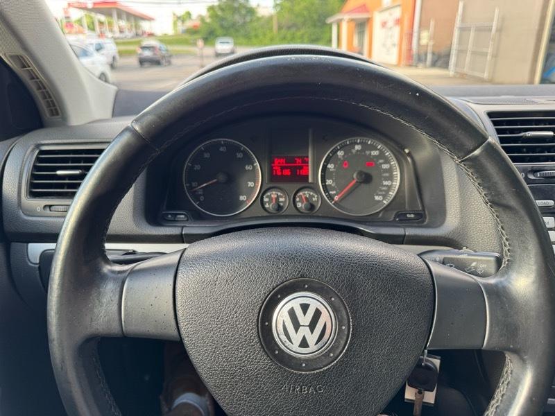Volkswagen Jetta SE 2008