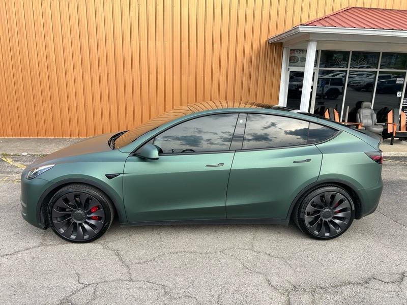 Tesla Model Y Performance 2021