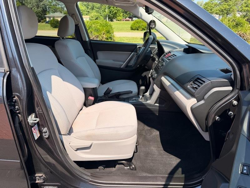 Subaru Forester 2.5i Premium 2015