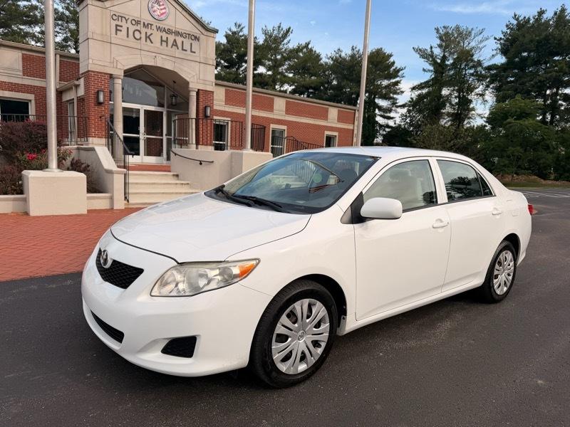 Toyota Corolla LE 4-Speed AT 2010