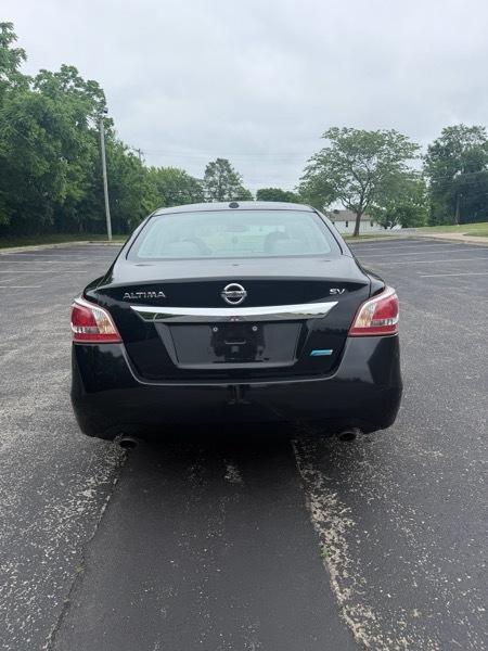 Nissan Altima 2.5 SV Sedan 2013