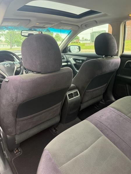 Nissan Altima 2.5 SV Sedan 2013