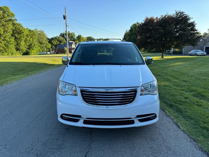 Chrysler Town & Country Touring-L 2015