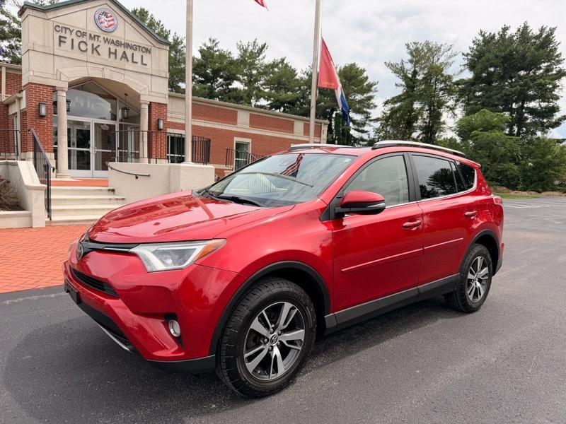 Toyota RAV4 XLE AWD 2017