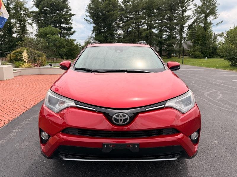 Toyota RAV4 XLE AWD 2017