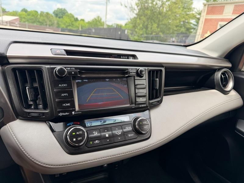 Toyota RAV4 XLE AWD 2017