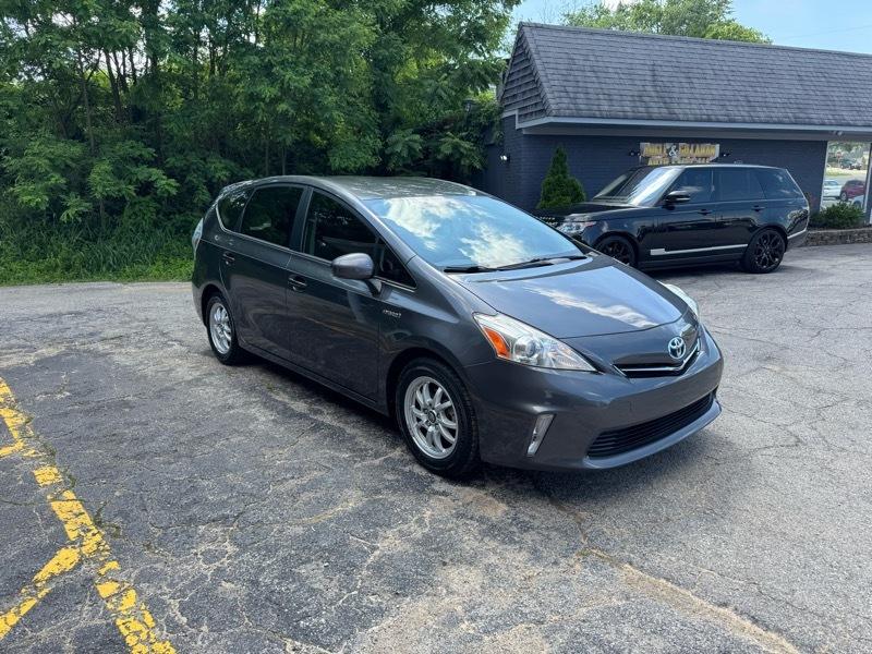 Toyota Prius V Three 2014