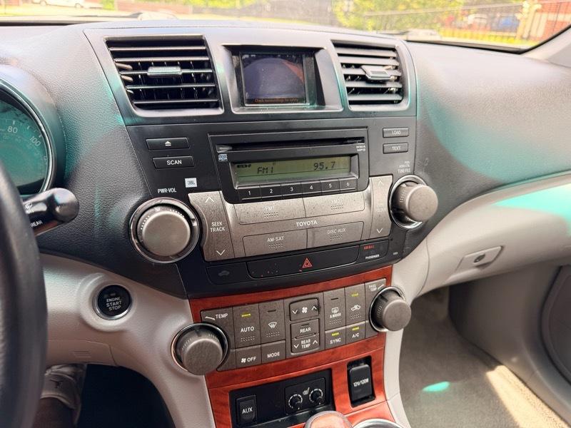 Toyota Highlander Limited 2008