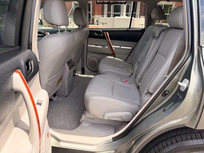 Toyota Highlander Limited 2008