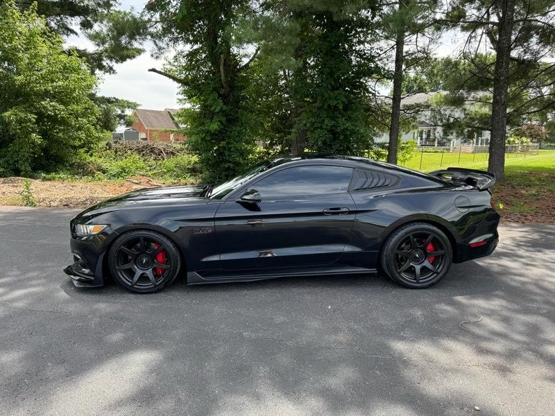 Ford Mustang GT Coupe 2015