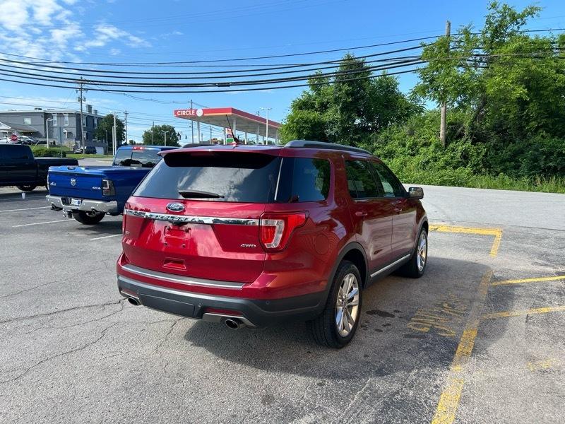Ford Explorer XLT 4WD 2018