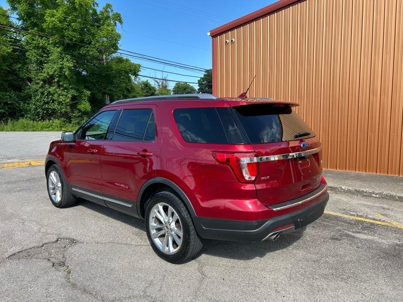 Ford Explorer XLT 4WD 2018