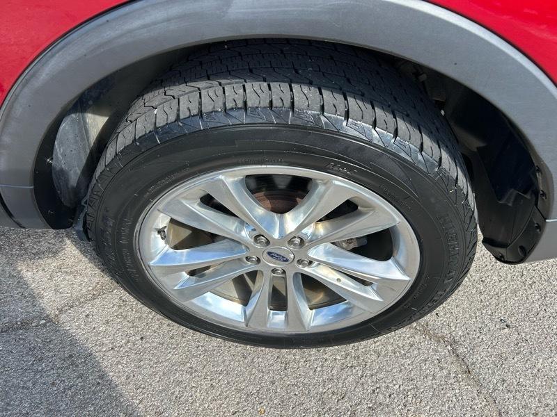 Ford Explorer XLT 4WD 2018