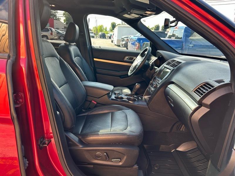 Ford Explorer XLT 4WD 2018