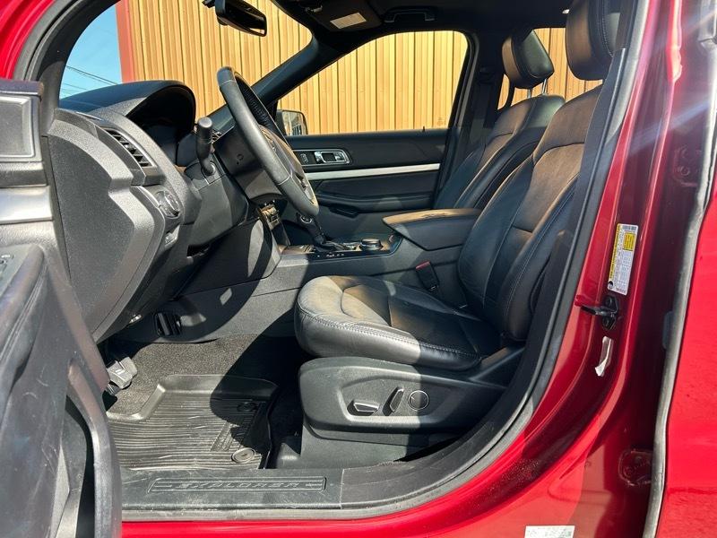 Ford Explorer XLT 4WD 2018