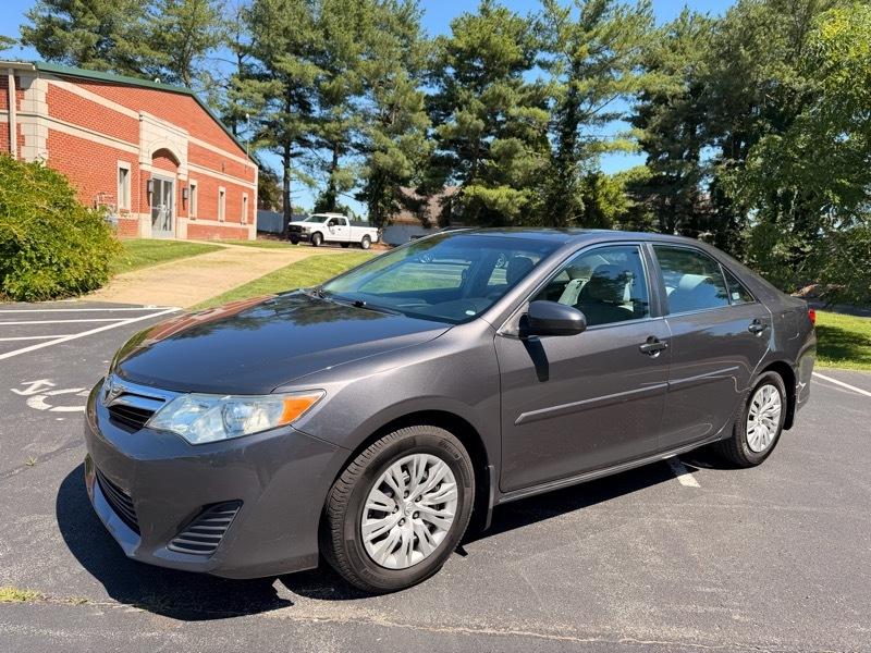 Toyota Camry LE 2012