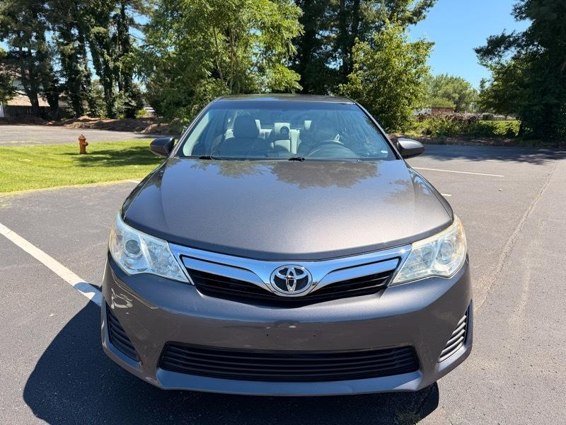Toyota Camry LE 2012