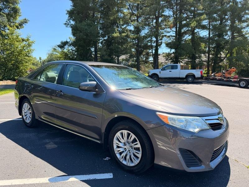 Toyota Camry LE 2012