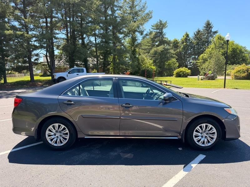 Toyota Camry LE 2012