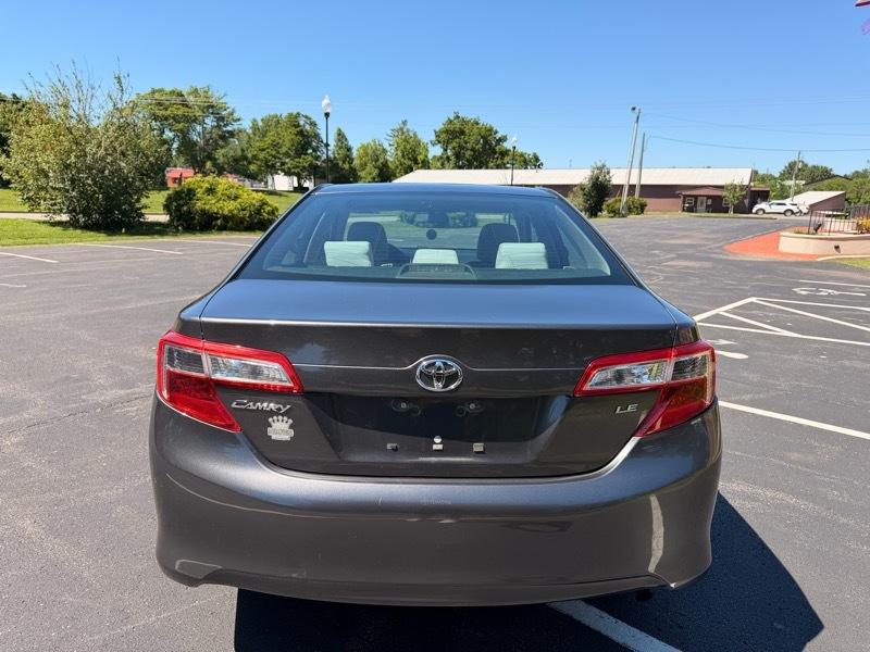 Toyota Camry LE 2012