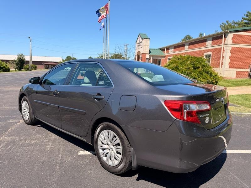 Toyota Camry LE 2012