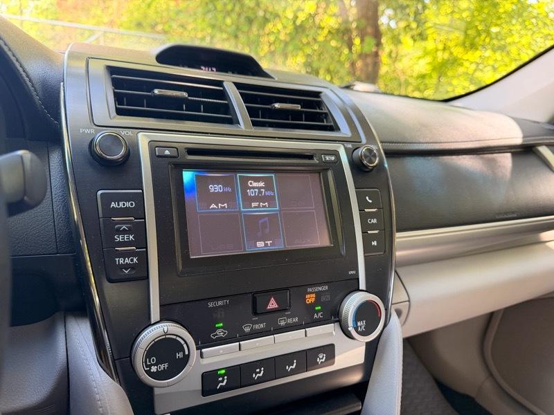 Toyota Camry LE 2012