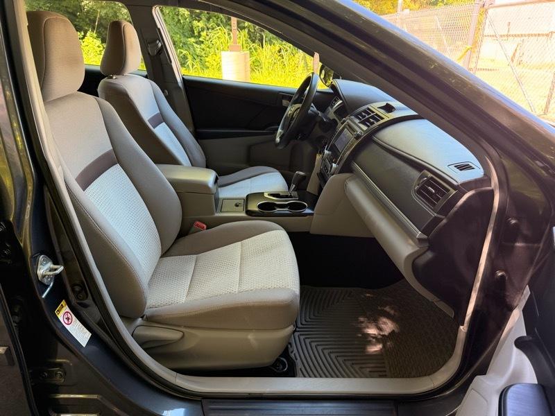Toyota Camry LE 2012