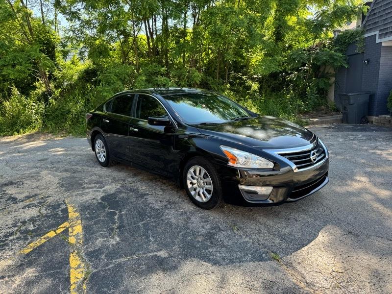 Nissan Altima 2.5 S 2015