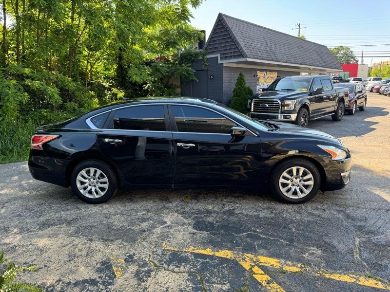 Nissan Altima 2.5 S 2015