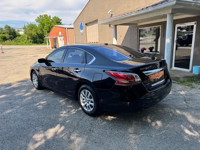 Nissan Altima 2.5 S 2015