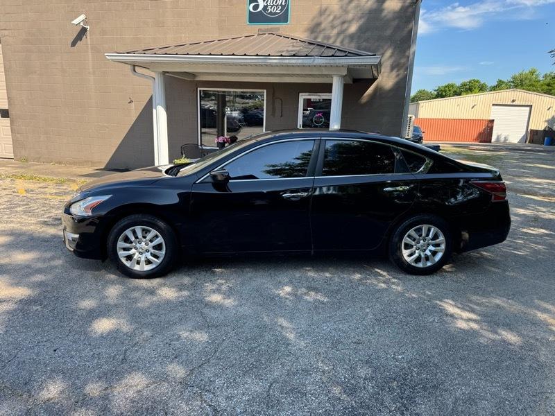Nissan Altima 2.5 S 2015