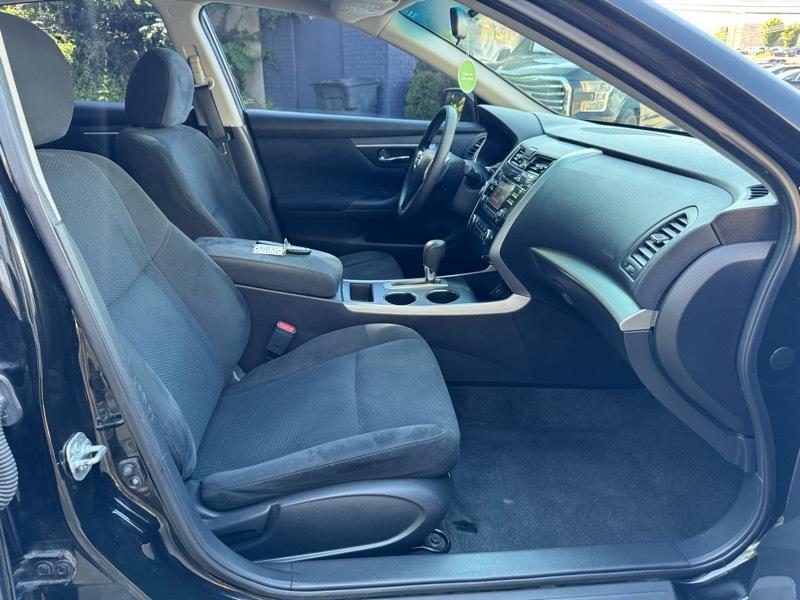 Nissan Altima 2.5 S 2015