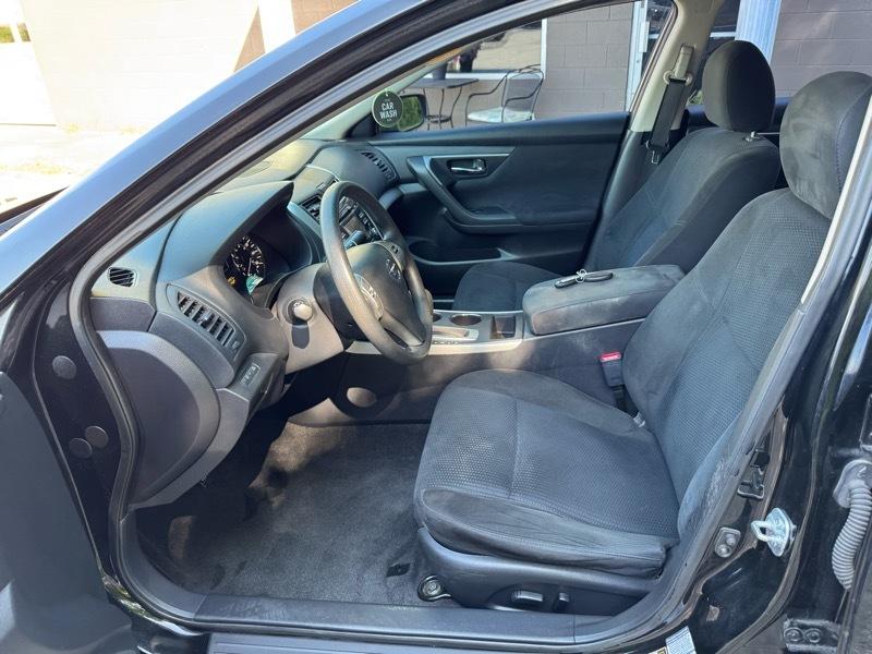 Nissan Altima 2.5 S 2015