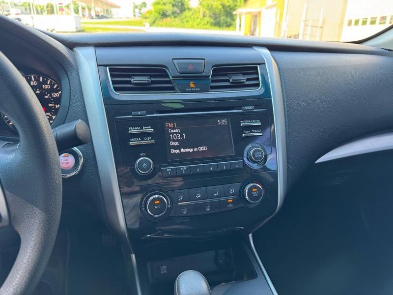 Nissan Altima 2.5 S 2015