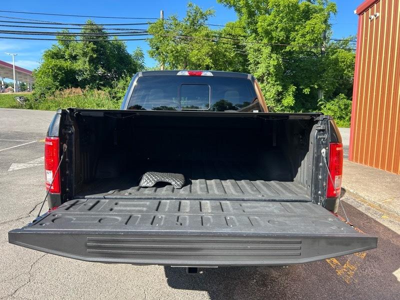 Ford F-150 XLT SuperCrew 5.5-ft. Bed 4WD 2015