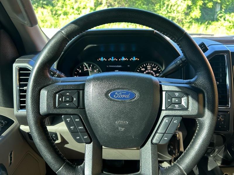 Ford F-150 XLT SuperCrew 5.5-ft. Bed 4WD 2015
