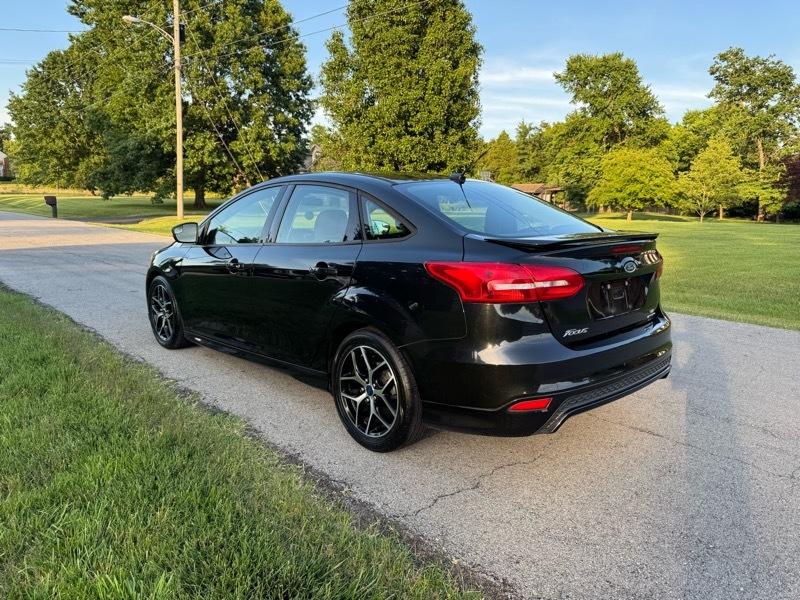 Ford Focus SE Sedan 2015