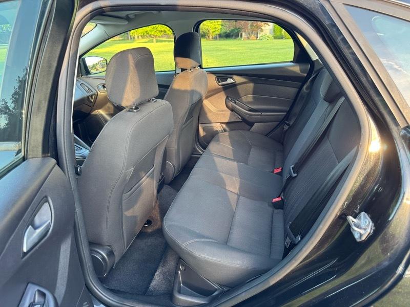 Ford Focus SE Sedan 2015